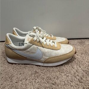 Nike Waffle Sneakers